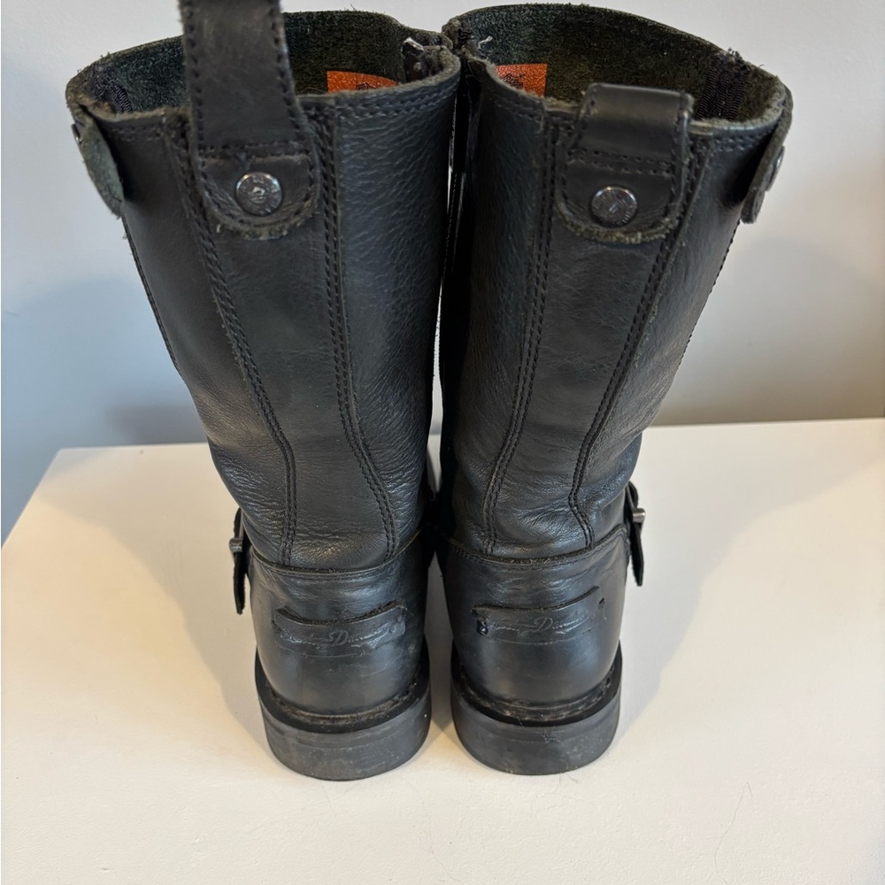 Women’s Tall Black Supple Leather Harley Davidson Buckle Boots - Picture 4 of 7